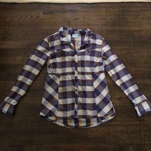 Columbia Fitted Flannel Size M